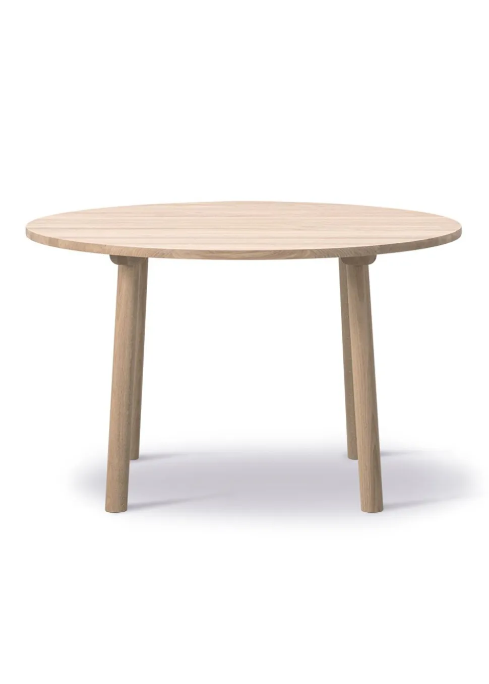 Taro Table 6121 by Jasper Morrison