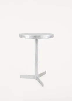 Tasca Table