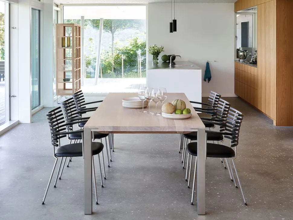 Tiger armchair / GM4106 by Henrik Lehm