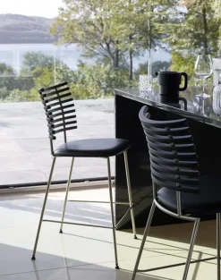 Tiger bar stool / GM4106 by Henrik Lehm