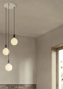 Triple Pendant - White/Black - Sphere IV