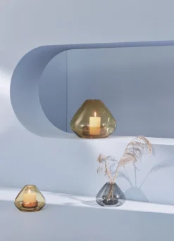 Uno kombineret lanterne og vase