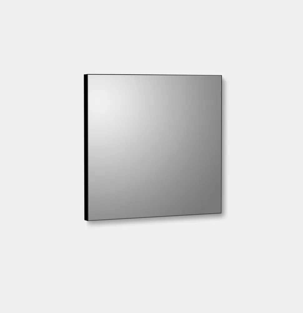 Verti Mirror