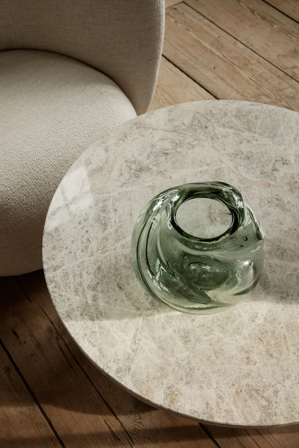 Water Swirl Round Vase