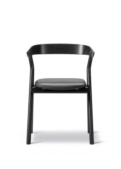 Yksi Chair 3341 by Thau & Kallio